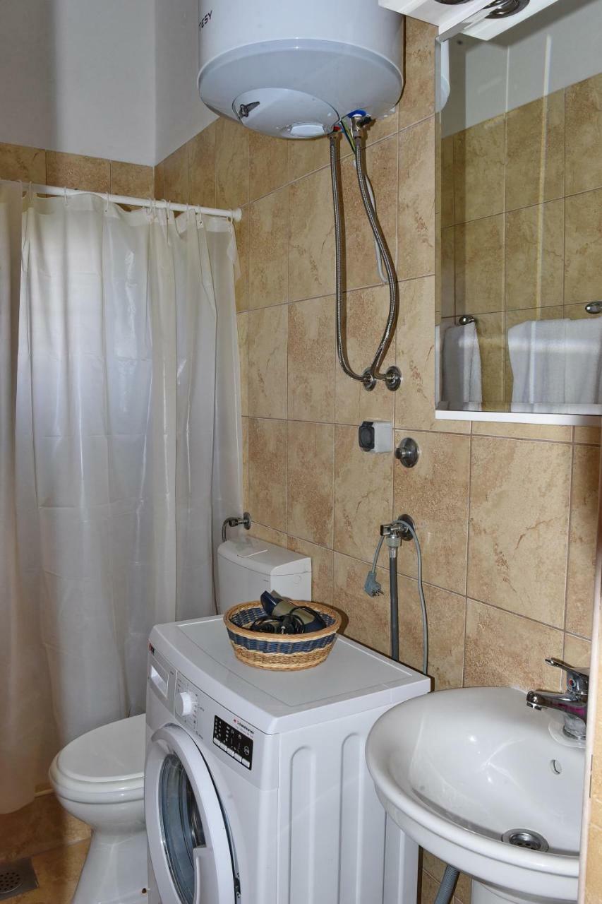 Apartments Krivokapic Prcanj With Bay View Kotor Ngoại thất bức ảnh