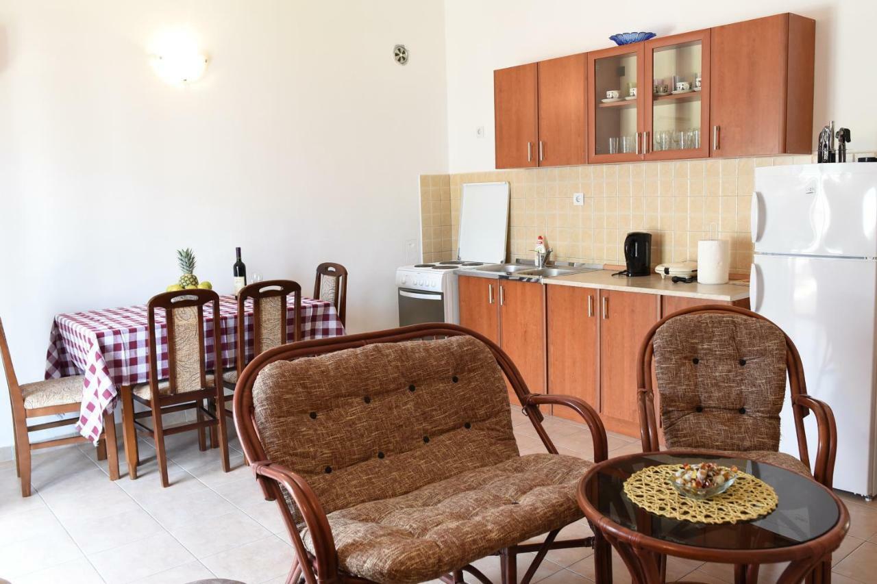 Apartments Krivokapic Prcanj With Bay View Kotor Ngoại thất bức ảnh