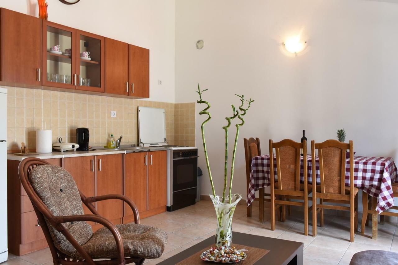 Apartments Krivokapic Prcanj With Bay View Kotor Ngoại thất bức ảnh
